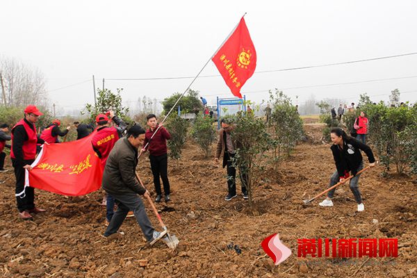 潢川县扎实开展冬季义务植树活动