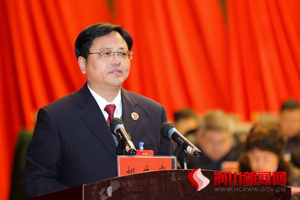 潢川县第十四届人民代表大会第三次会议举行第二次全体会议