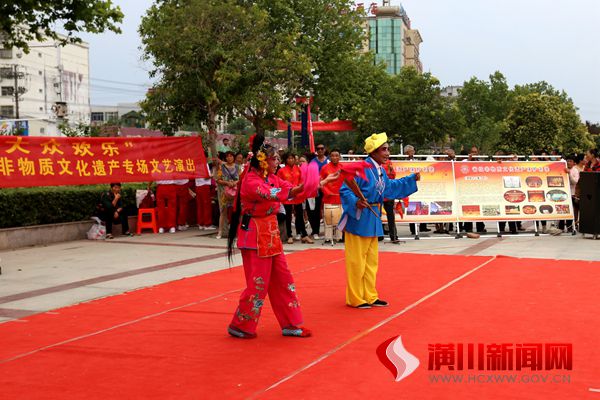 潢川县举办“百姓大舞台 非物质文化遗产”专场文艺演出