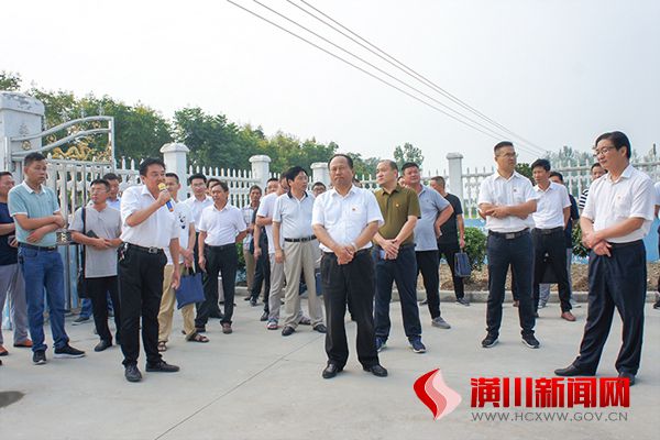潢川县召开农村饮水安全工程运行管护现场会